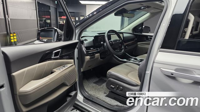 Kia Canival 2025 — photo 13