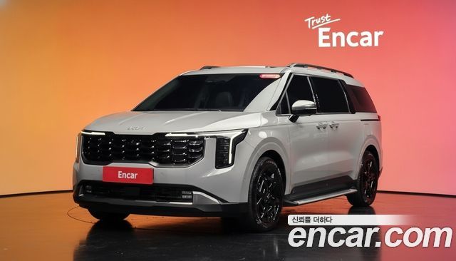 Kia Canival 2025 — photo 1
