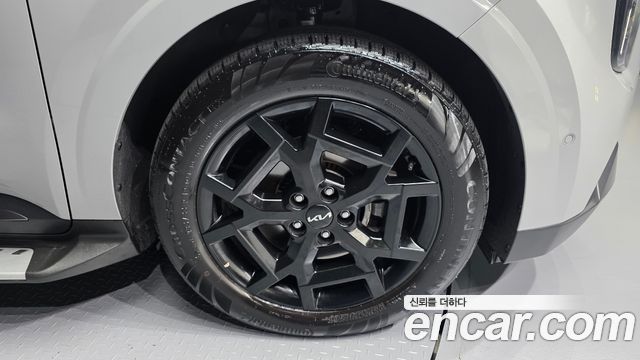 Kia Canival 2025 — photo 7