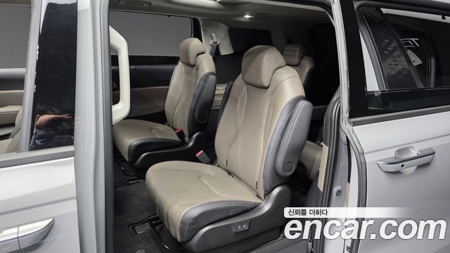 Kia Canival 2025 — photo 16