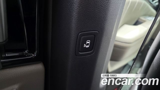 Kia Canival 2025 — photo 36