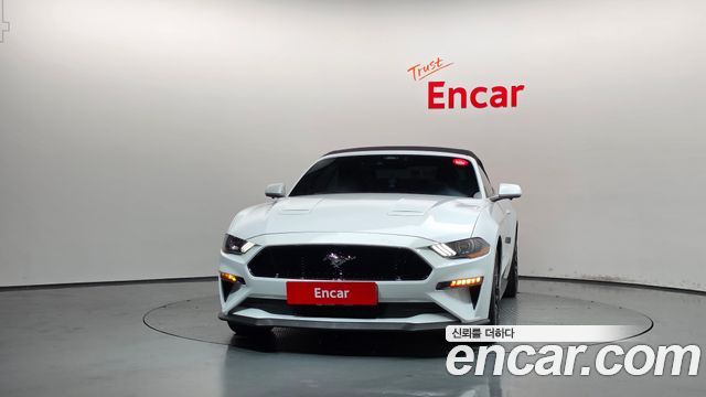 Ford Mustang 2022 — photo 3
