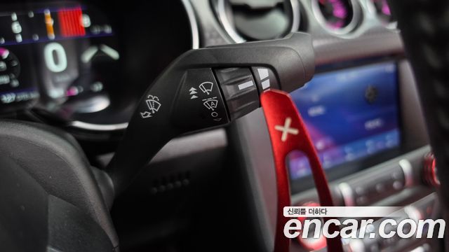 Ford Mustang 2022 — photo 28