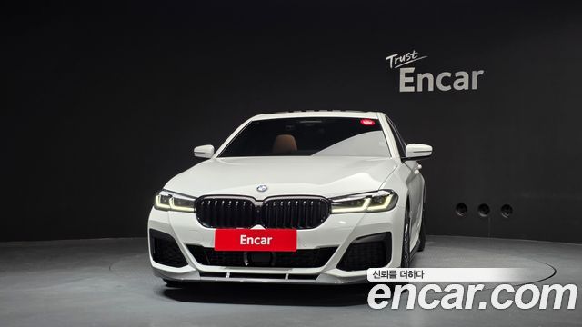 BMW 5-Series 2023 — photo 3