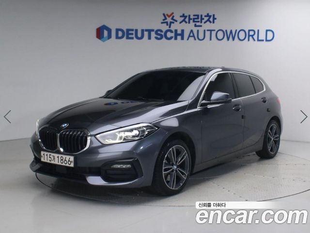 BMW 1-Series 2020 — photo 1