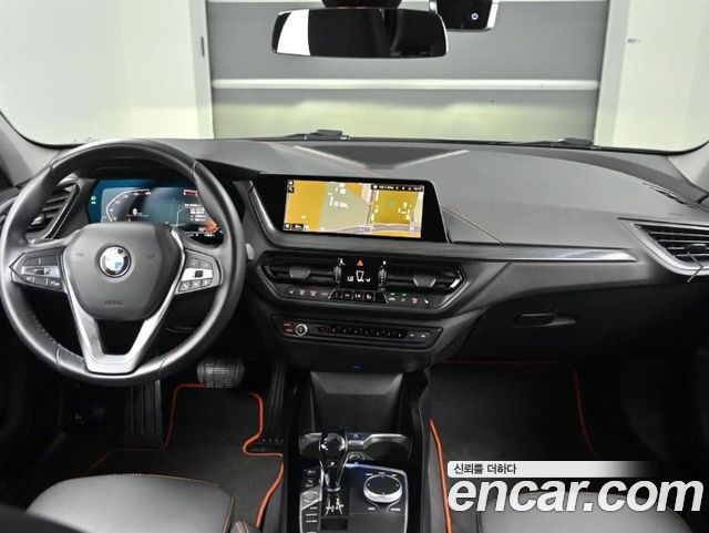 BMW 1-Series 2020 — photo 7