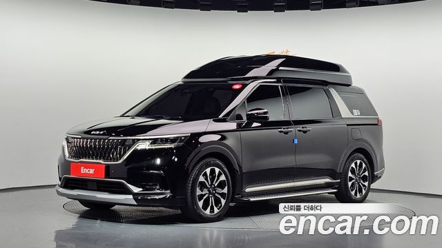 Kia Canival 2022 — photo 1