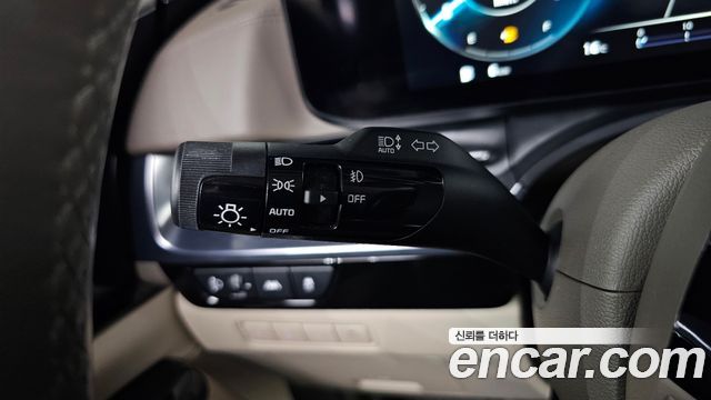 Kia Canival 2022 — photo 30