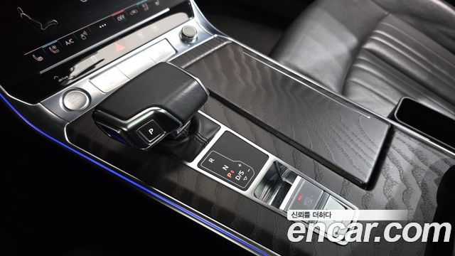 Audi A6 2020 — photo 9