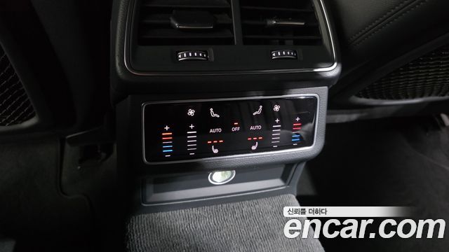 Audi A6 2020 — photo 18