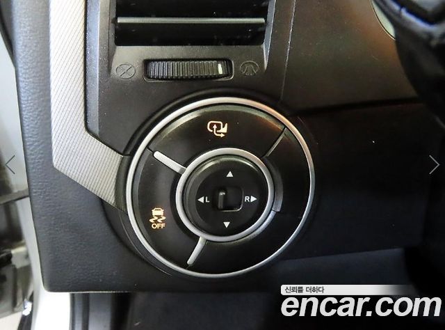 KG Mobility KORANDO 2012 — photo 14