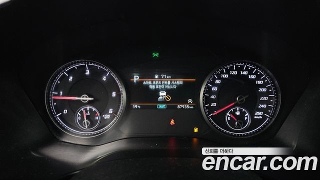 Hyundai Santafe 2021 — photo 11