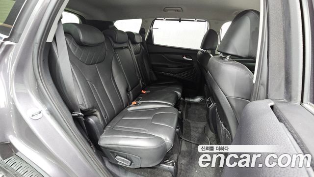 Hyundai Santafe 2021 — photo 17