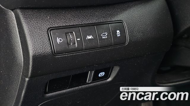 Hyundai Santafe 2021 — photo 24
