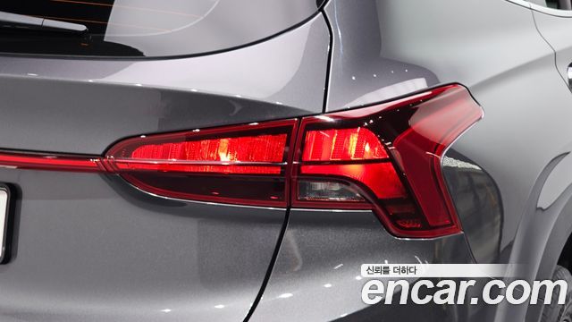 Hyundai Santafe 2021 — photo 9