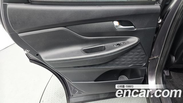 Hyundai Santafe 2021 — photo 15