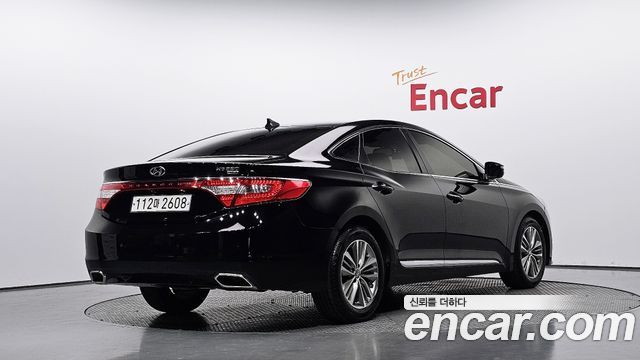 Hyundai Grandeur 2016 — photo 2