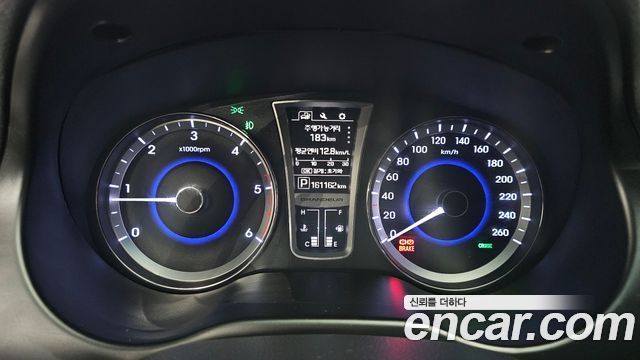 Hyundai Grandeur 2016 — photo 8