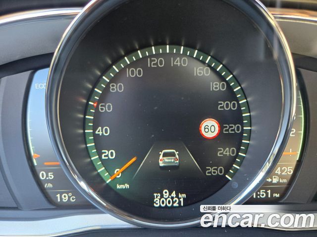 Volvo S60 2017 — photo 5