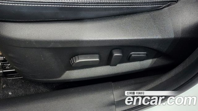 Renault Korea QM6 2023 — photo 33