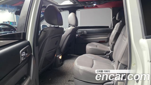 KG Mobility KORANDO 2014 — photo 17