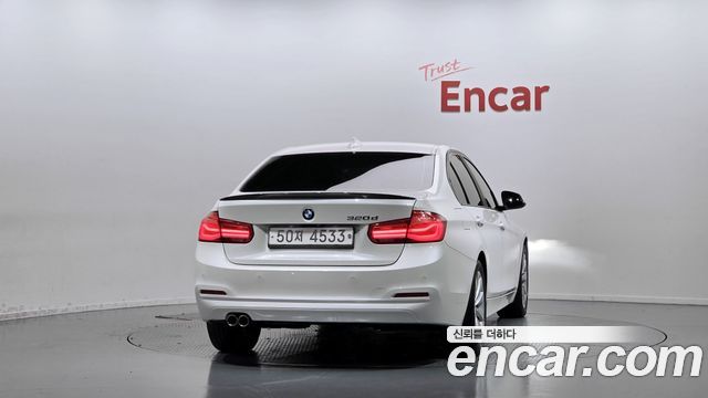 BMW 3-Series 2018 — photo 4