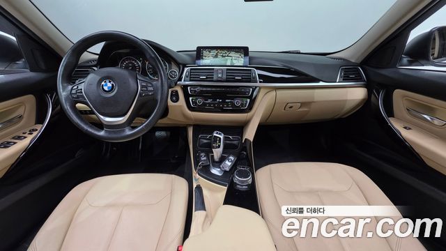 BMW 3-Series 2018 — photo 7