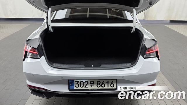 Hyundai AVANTE 2021 — photo 26