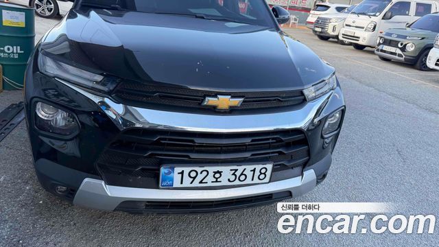 Chevrolet Korea Trailblazer 2023 — photo 1