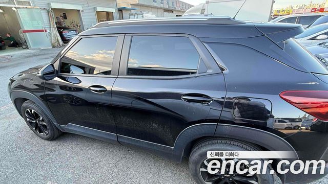 Chevrolet Korea Trailblazer 2023 — photo 4