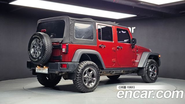 Jeep Wrangler 2010 — photo 2