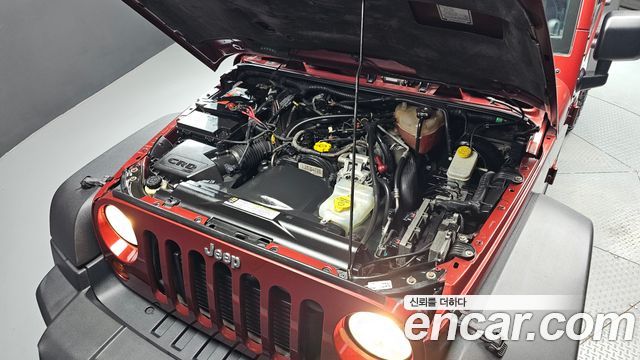 Jeep Wrangler 2010 — photo 6