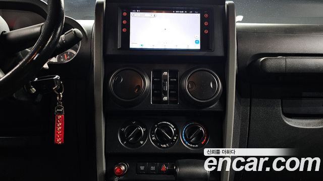 Jeep Wrangler 2010 — photo 14