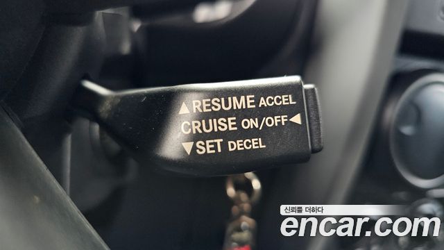 Jeep Wrangler 2010 — photo 18