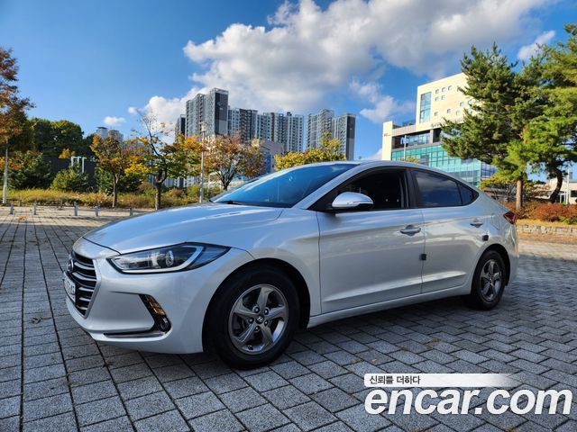 Hyundai AVANTE 2016 — photo 2