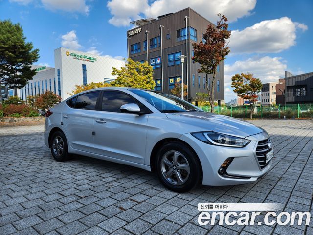 Hyundai AVANTE 2016 — photo 6