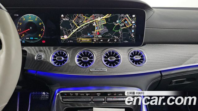 Mercedes-Benz AMG GT 2022 — photo 19