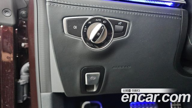 Mercedes-Benz AMG GT 2022 — photo 25