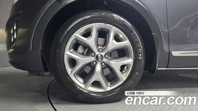 Kia Sorento 2016 — photo 5
