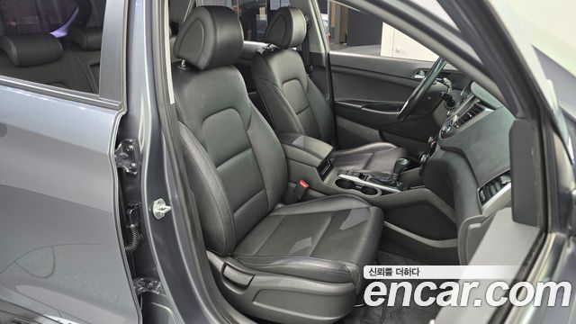 Hyundai Tucson 2016 — photo 16