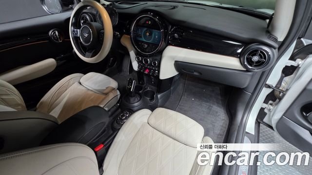 Mini Cooper 2023 — photo 7