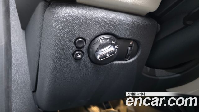 Mini Cooper 2023 — photo 19