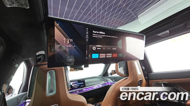 BMW i7 2023 — photo 32