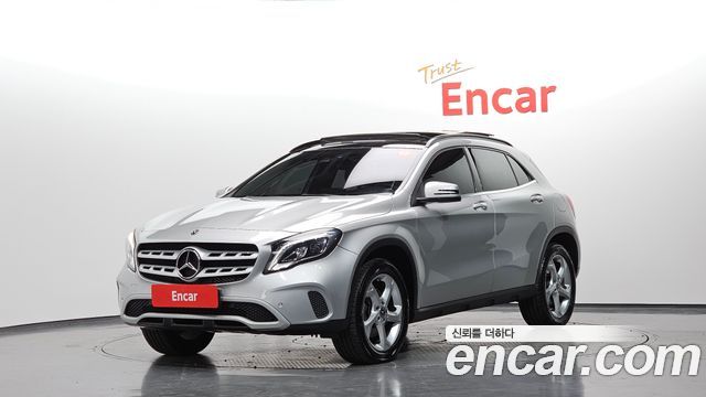 Mercedes-Benz GLA-Class 2018 — photo 1