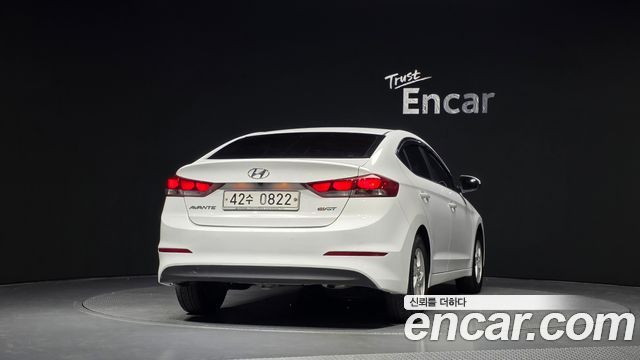 Hyundai AVANTE 2016 — photo 4