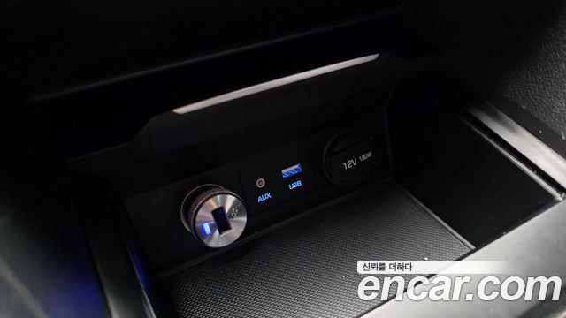 Hyundai AVANTE 2016 — photo 29