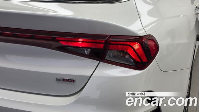 Kia K5 2020 — photo 9
