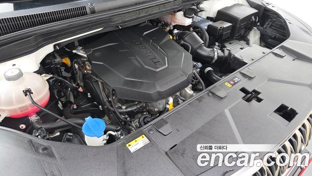 Kia Canival 2023 — photo 6