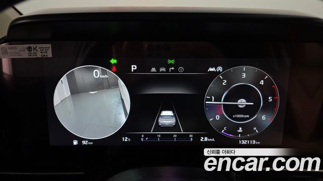 Kia Canival 2023 — photo 11