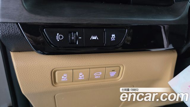 Kia Canival 2023 — photo 18
